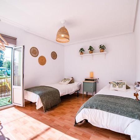 Casa Lopez Bed & Breakfast Aviles Exterior photo