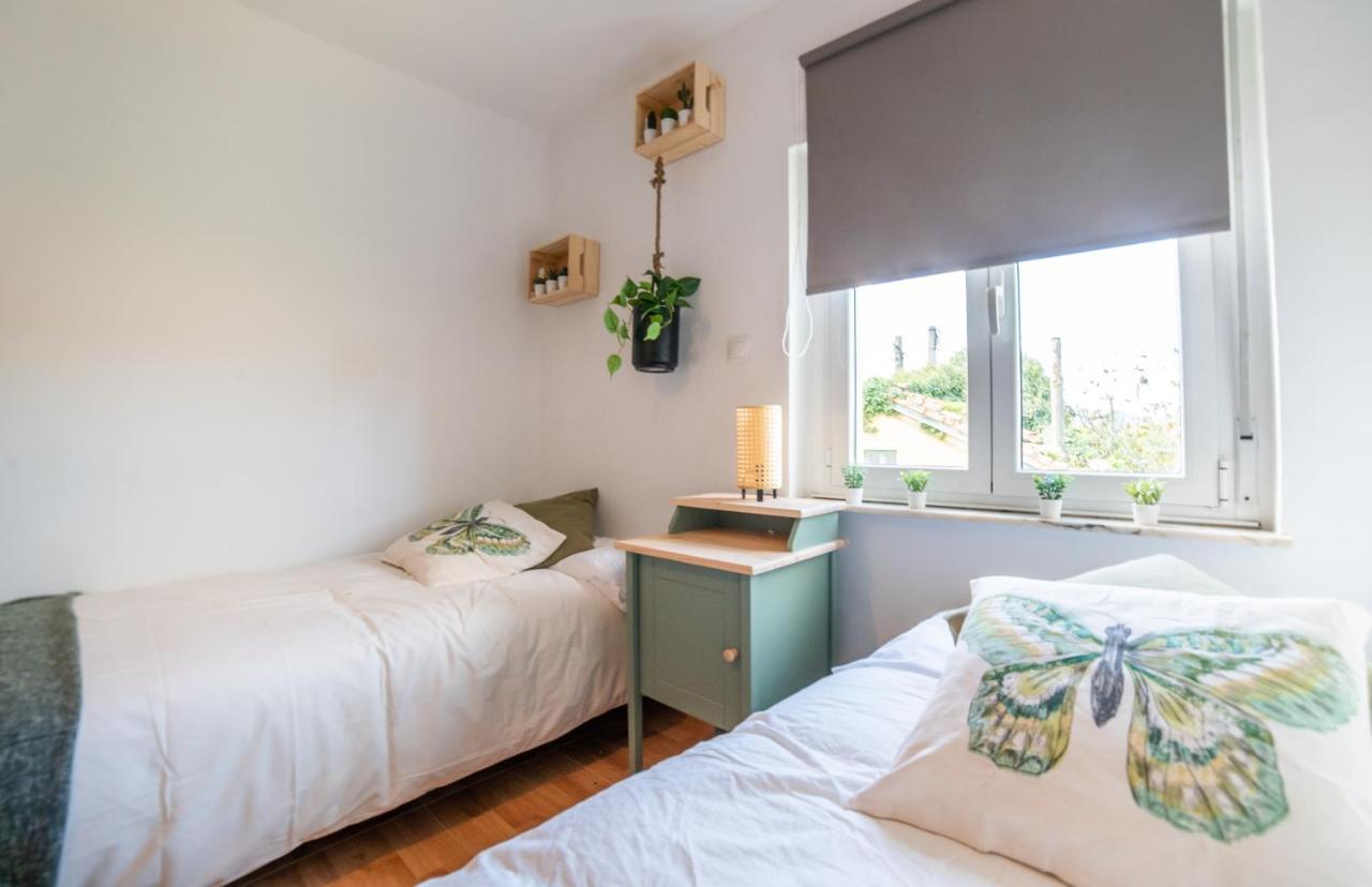 Casa Lopez Bed & Breakfast Aviles Exterior photo
