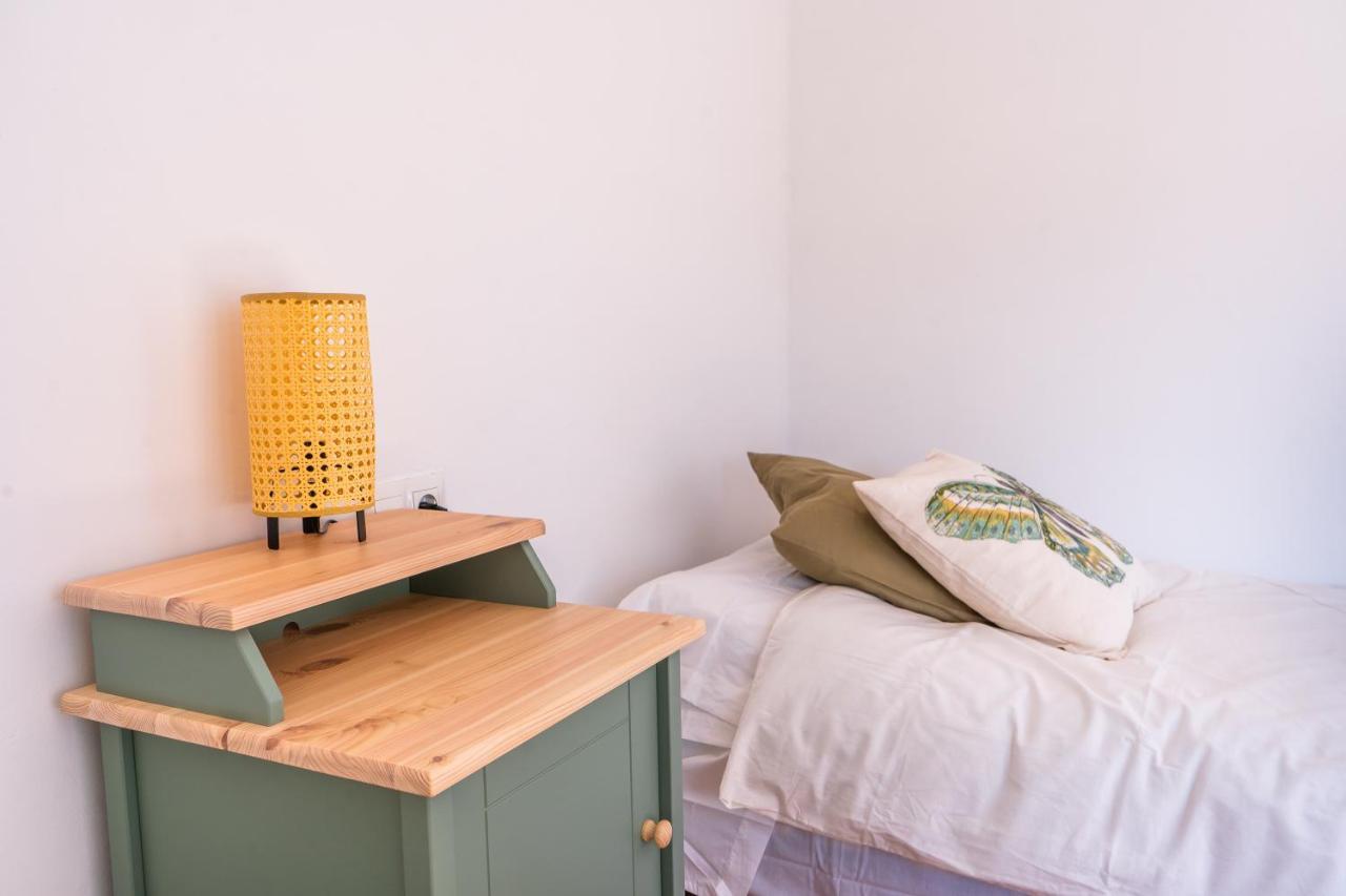 Casa Lopez Bed & Breakfast Aviles Exterior photo
